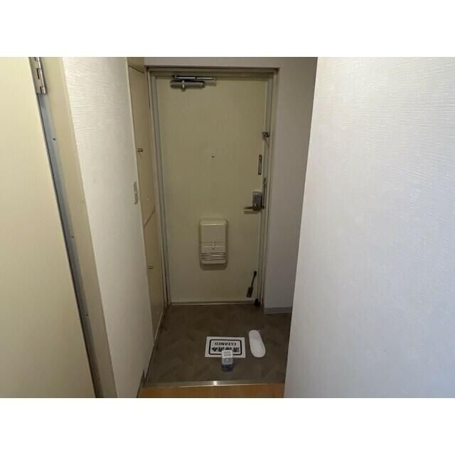 プールパール小豆沢の玄関