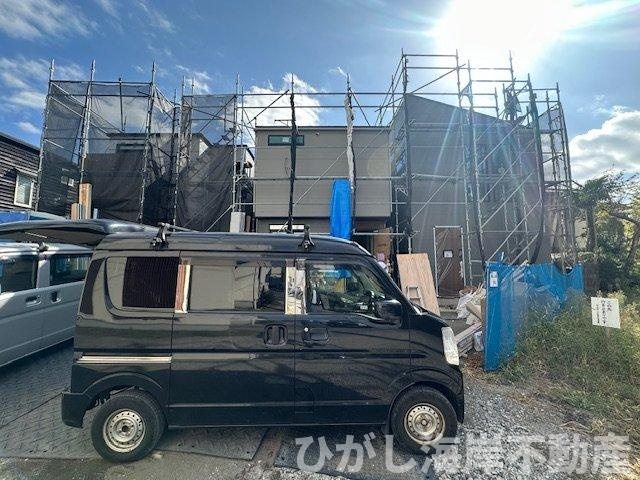 茅ヶ崎市浜竹４丁目　新築戸建　全３棟の外観|10月16日撮影　建築中　現地外観