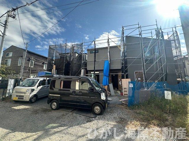 茅ヶ崎市浜竹４丁目　新築戸建　全３棟の外観|10月16日撮影　建築中　現地外観