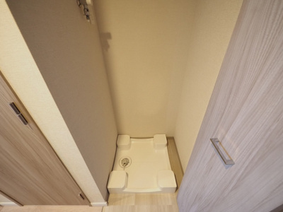 【設備】 | S-RESIDENCE上新庄beat | 洗濯機置き場です