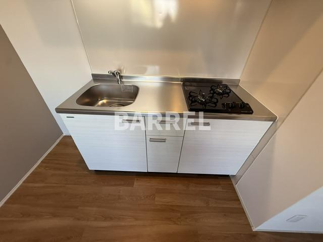 Louis Apartment豊中蛍池イーストのキッチン