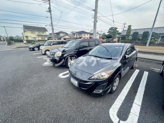 マリンルージュの駐車場|高崎、前橋のお部屋探しはエンドスケープまで！お客様の理想お聞かせ下さい♪