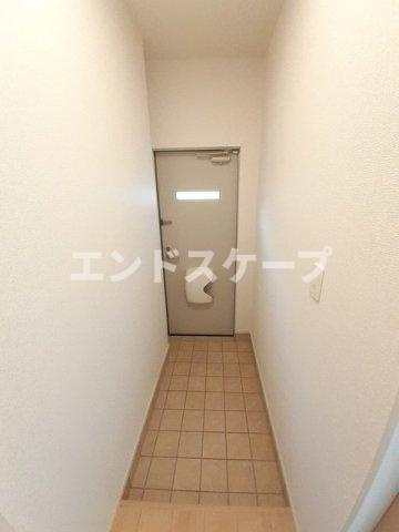マリンルージュの玄関|高崎、前橋のお部屋探しはエンドスケープまで！お客様の理想お聞かせ下さい♪