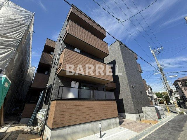 Louis Apartment豊中蛍池イーストの外観