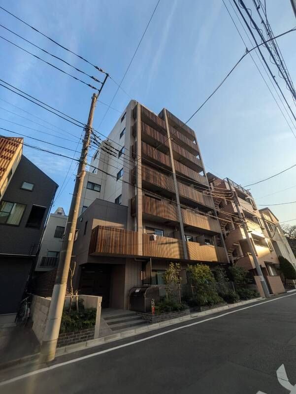 グランレスト文京茗荷谷の外観|落ち着いた雰囲気です。