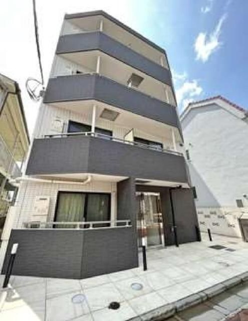 葛飾区鎌倉４丁目の賃貸マンションの外観