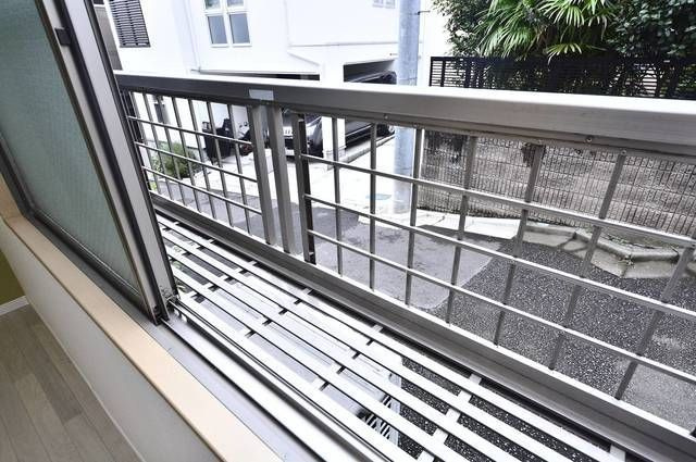 パレス梅ヶ丘Ⅰのバルコニー