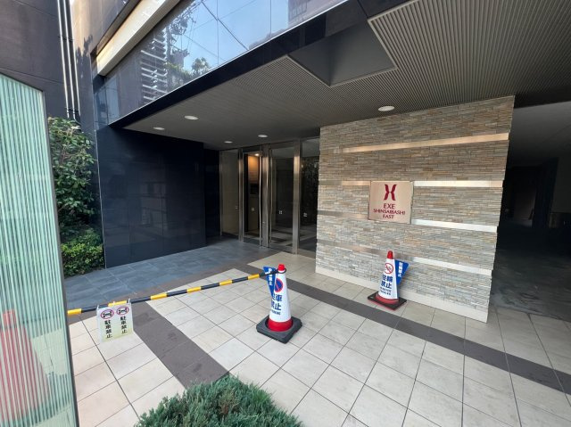 エグゼ心斎橋EASTのエントランス