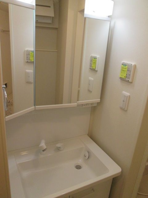 Ｅｓｐｅｒｏ赤堤の洗面所|コンパクトで使いやすい洗面所