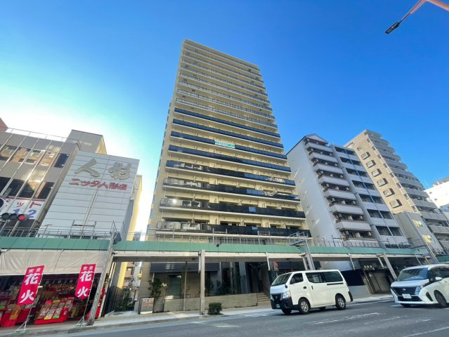 スプランディッド本町グランの外観