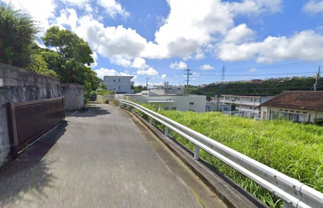 豊見城市饒波　第1（全3棟）の前面道路含む現地写真|北側市道4ｍ♪