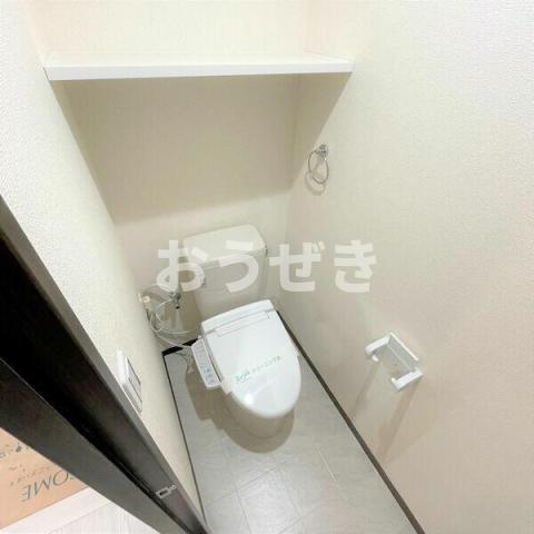 足立区保塚町のアパートのトイレ