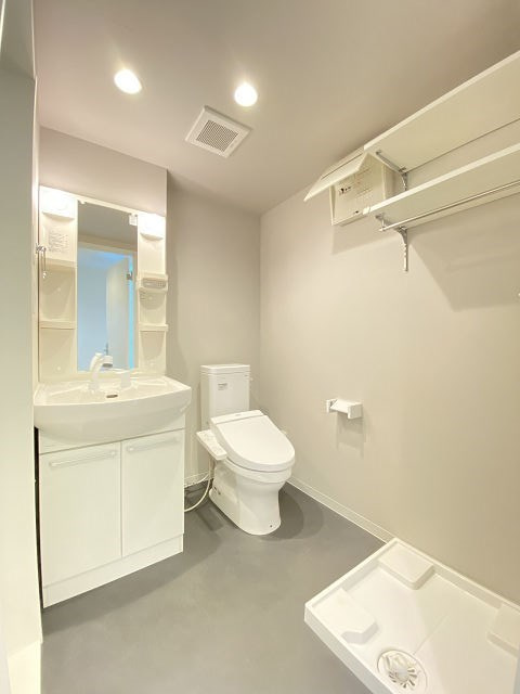 尼崎市東本町１丁目のアパートのトイレ|コンパクトで使いやすいトイレです