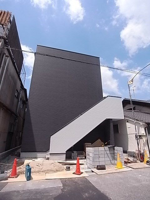 尼崎市東本町１丁目のアパートの外観|外観も気になるポイント