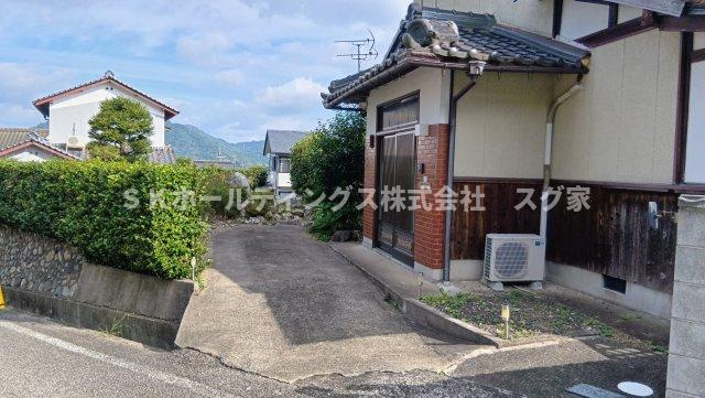 綾部市神宮寺町中古住宅の庭