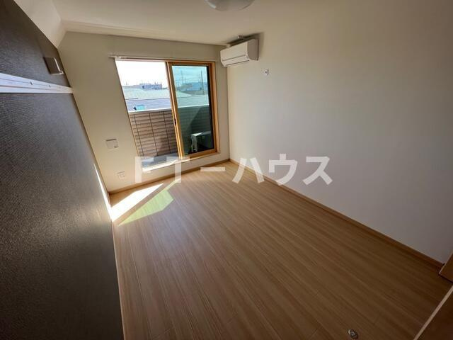ジレ幕張本郷の居間・リビング