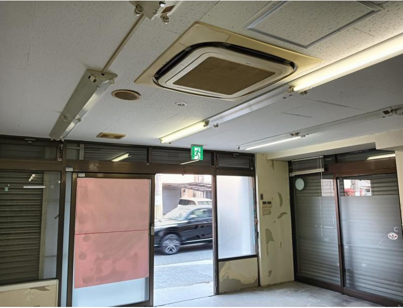 尼崎市西難波町３丁目の店舗事務所のその他