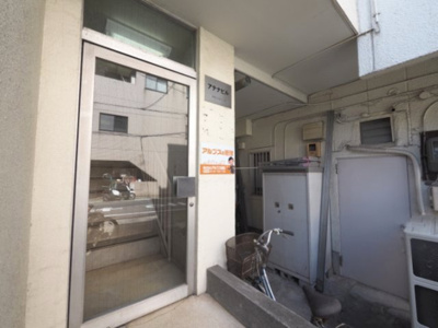 【エントランス】 | アテナビル