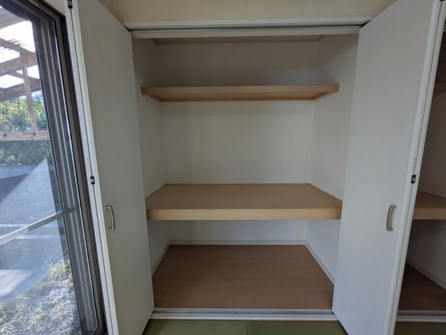 比良町貸家の洗面所