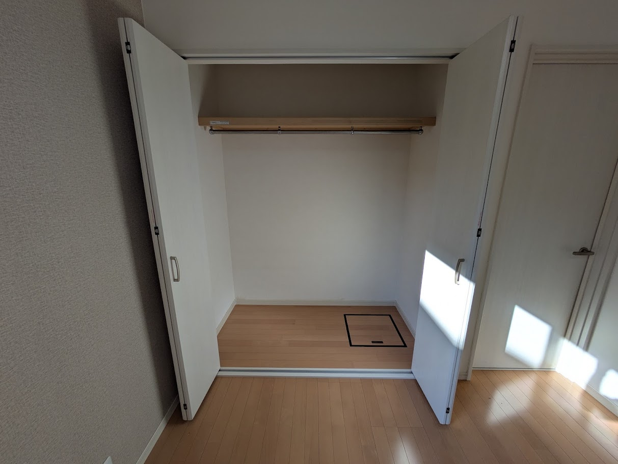 比良町貸家の収納