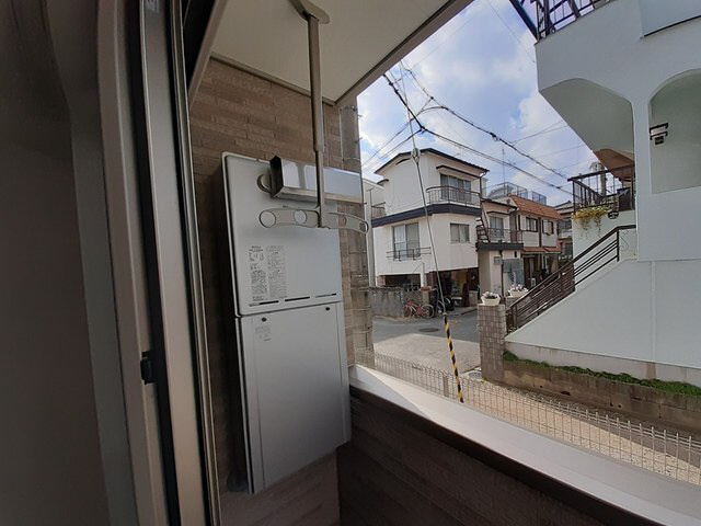 レジデンス香里のバルコニー