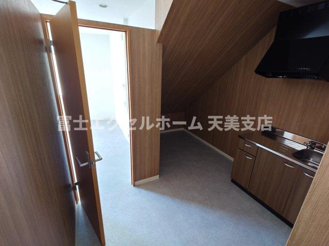 シャトー富士の内装