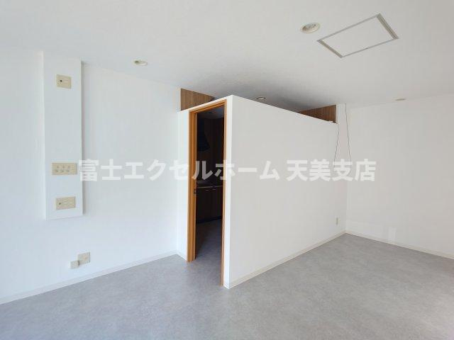 シャトー富士の内装