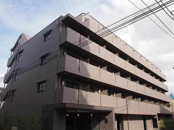 ルーブル桜台の外観