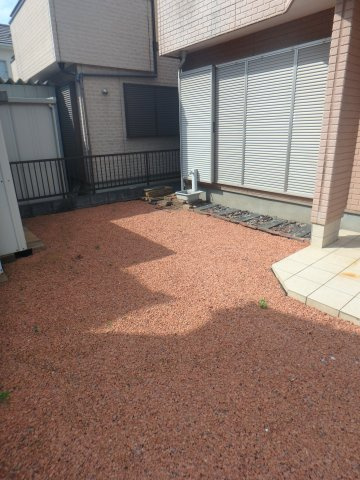 鶴ヶ島市新町4丁目中古戸建の庭