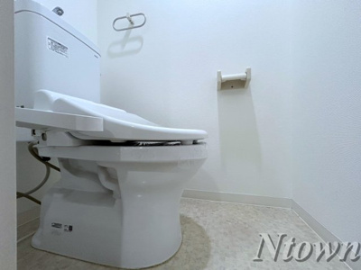 【トイレ】 | アイボリー | シンプルで使いやすいトイレです