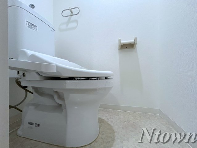 【トイレ】 | アイボリー | シンプルで使いやすいトイレです
