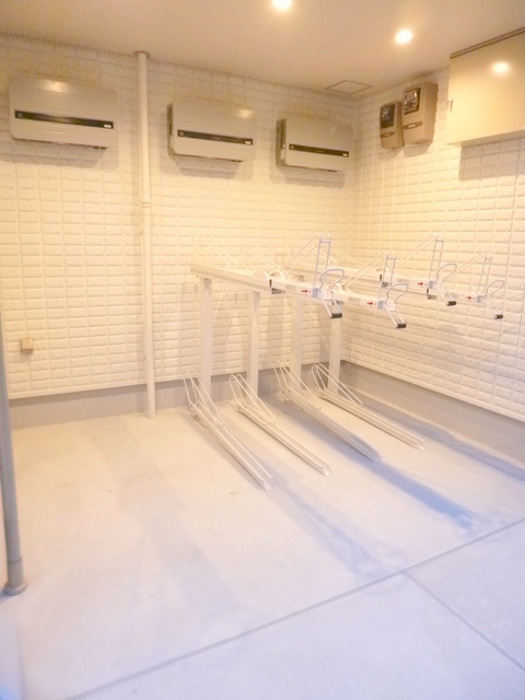 Ｍａｉｓｏｎ　Ｃａｍｅｌｌｉａ（メゾンカメリア）のその他共用部分|★屋根付き駐輪場★