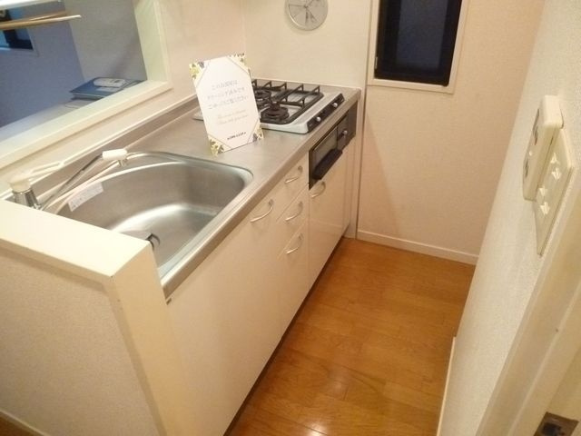 Ｍ－ＡＺＡＢＵＪＵＢＡＮのキッチン