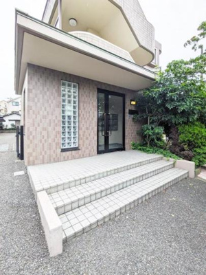 【エントランス】 | リヴェール石川台