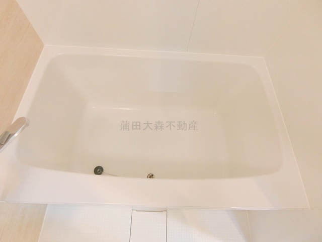 ルーブル本羽田の浴室