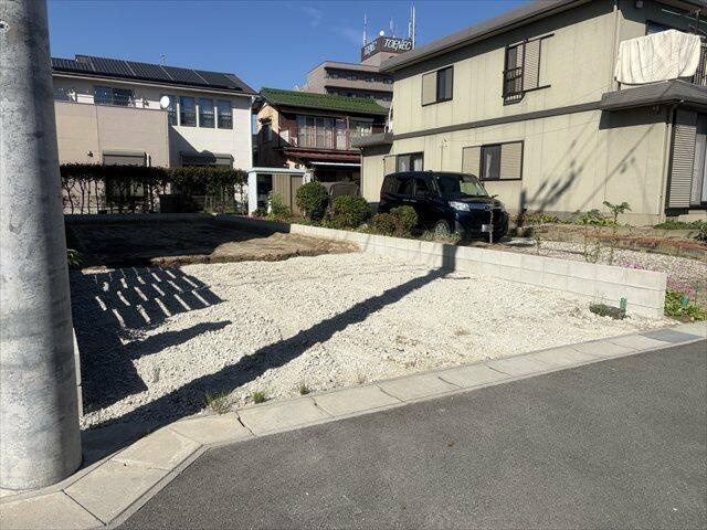 新築戸建て・仲介手数料無料）稲沢市稲沢町北山２丁目２１番・A号棟の前面道路含む現地写真
