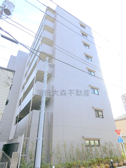 ルーブル本羽田の外観