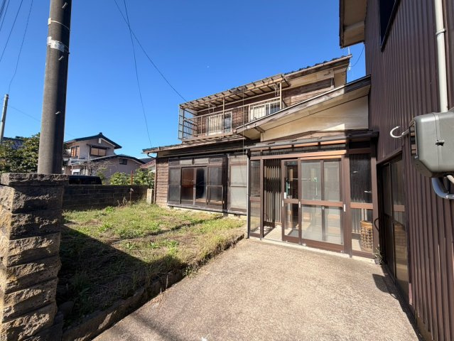 柿崎区三ツ屋浜レントハウスの外観