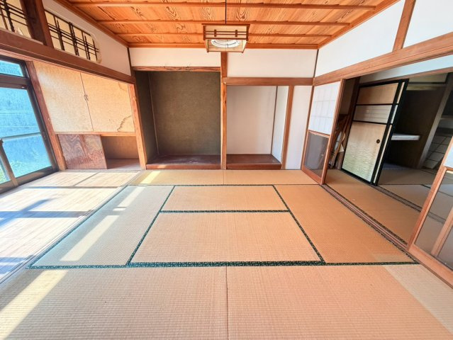 柿崎区三ツ屋浜レントハウスの居間・リビング