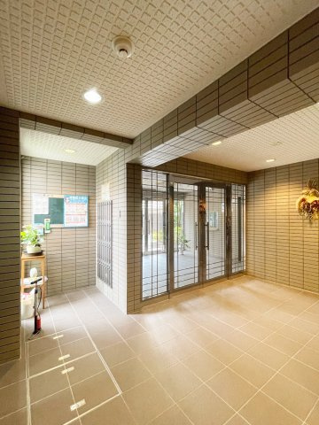 ガネーシャ甲南のロビー