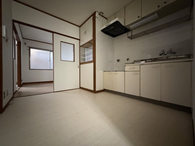 山洋コーポの居間・リビング