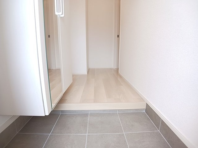 プリムローズ平松の玄関