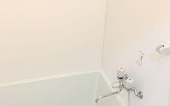 さくらフラッツの浴室