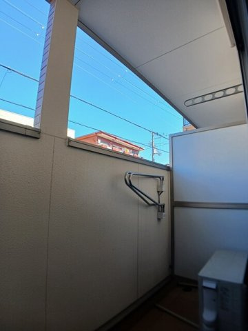 ミッドウエスト小阪のバルコニー
