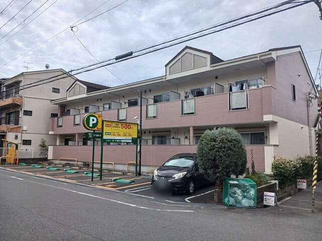 ミッドウエスト小阪の外観