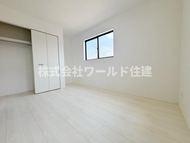 入間市高倉10期の洋室