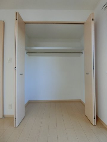 パストラルＫＡ棟の収納