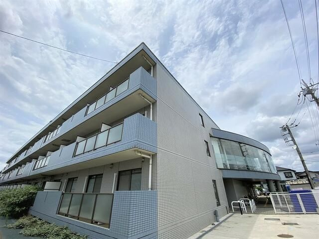 ＣＬＵＢ　ＯＲＩＥＮＴ　ＢＬＤ　Ｎｏ１４１　ＹＡＣＨＩＹＯＤＡＩの外観