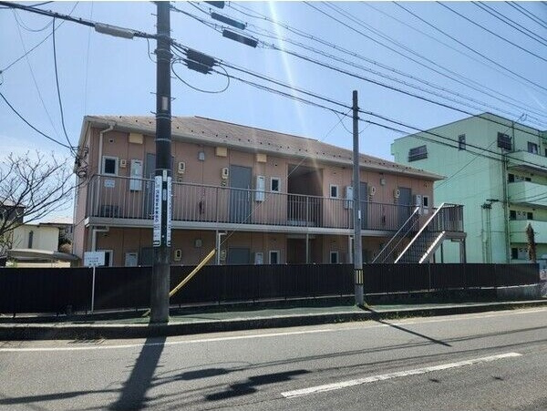 グランシャリオ(西中山町)の外観