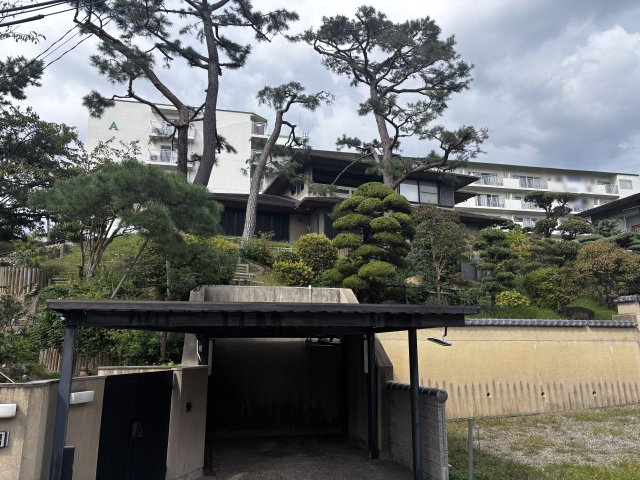 明石市朝霧東町3丁目戸建の外観